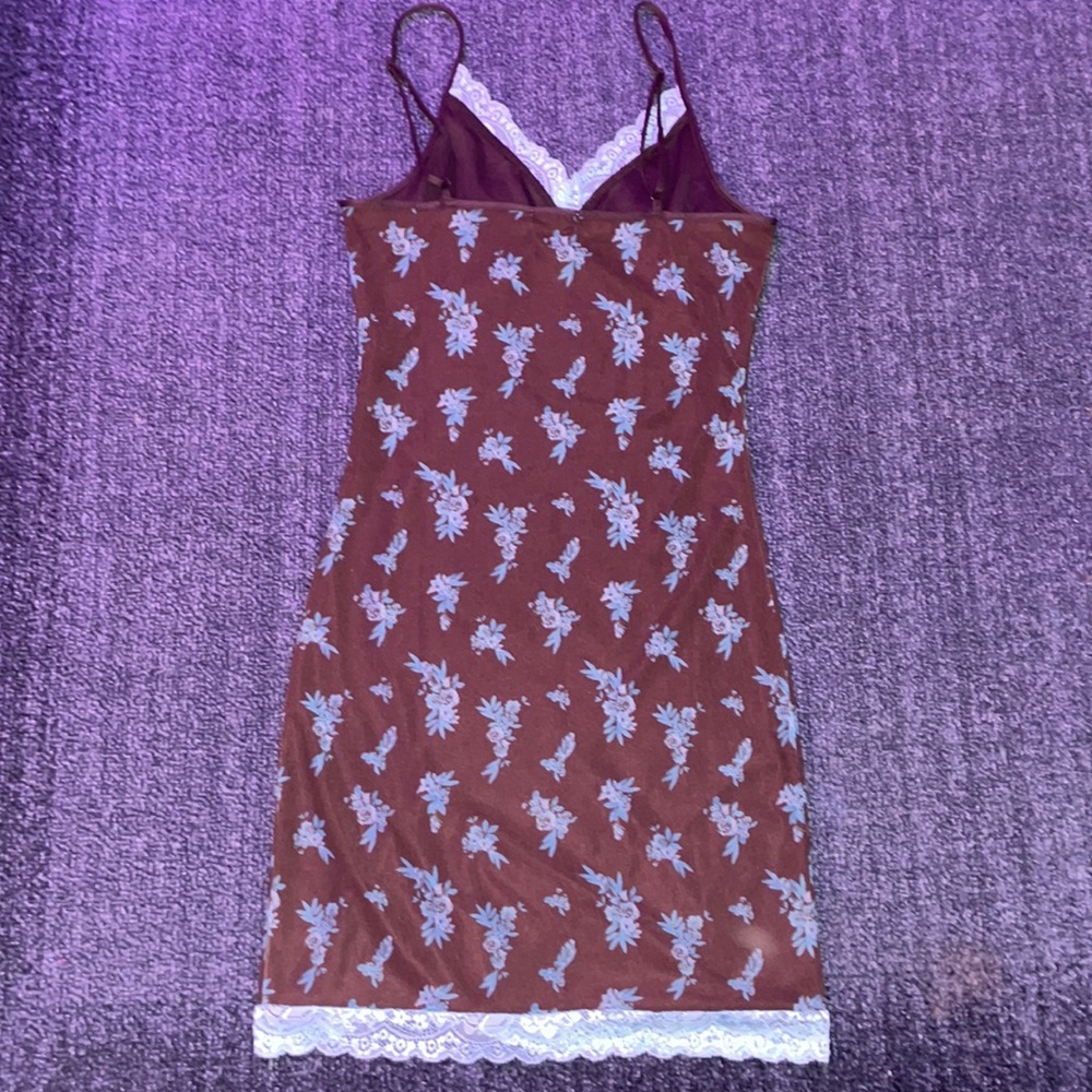 floral print mini dress with thigh slit - Picture 2 of 2